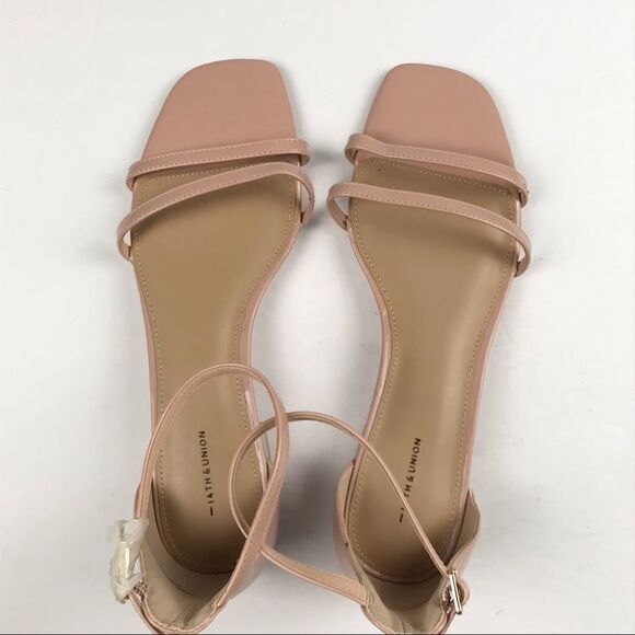 14th & Union Jemma Strappy Sands Size 8 - Picture 4 of 10